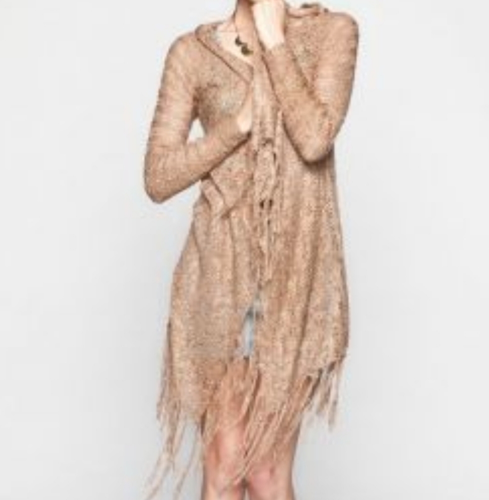 Hooded fringe wrap